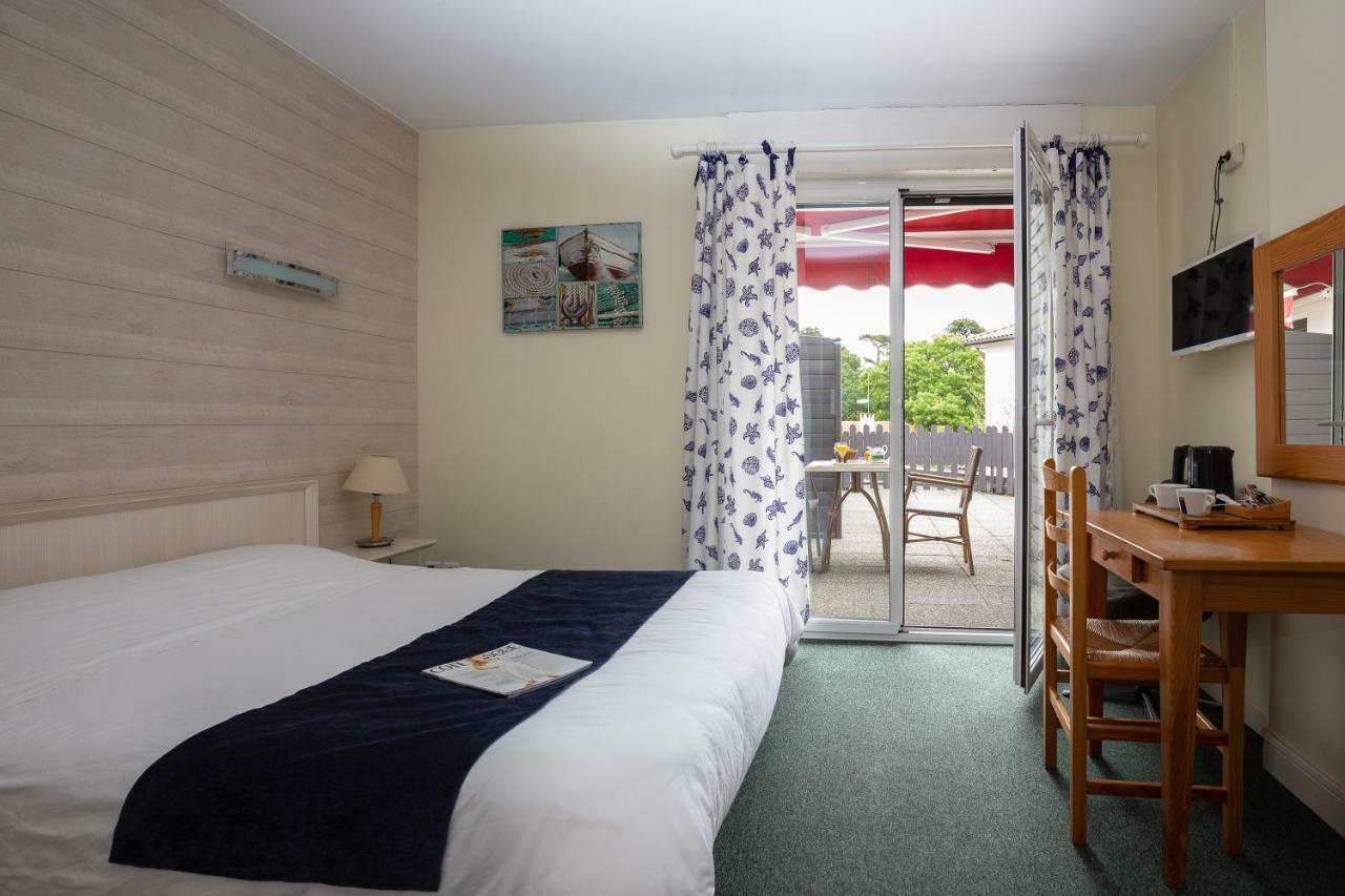 Logis Hotel Le Rond Point Сорт-Осгор Екстериор снимка